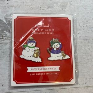 4/$25 Hallmark Keepsake Ornament Club 2018 Snow Buddies Pin Set